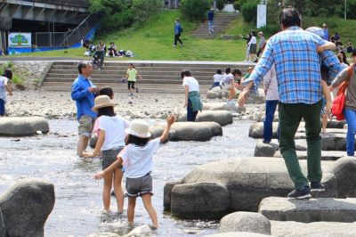 京都の川遊び 水遊びスポットヵ所へ行ってきた 私のおすすめランキング 京都の観光と子どもの遊び場150ヶ所以上の訪問体験記